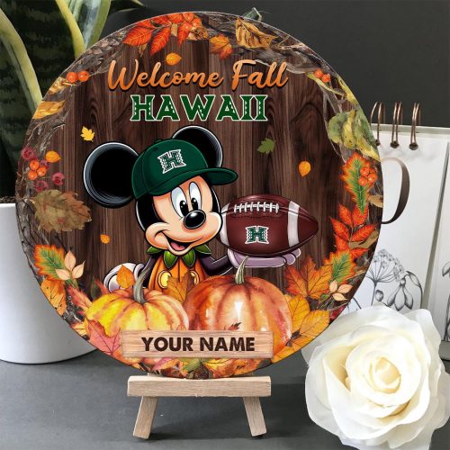 Hawaii Rainbow Warriors Mickey Round Wooden Sign