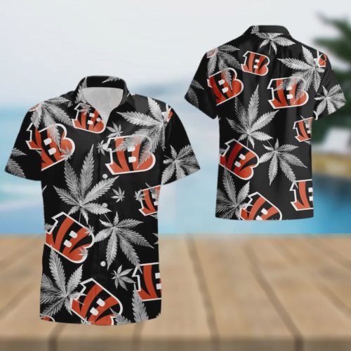Cincinnati Bengals NFL Black Summer Hawaiian Shirt Gift for Men and Women