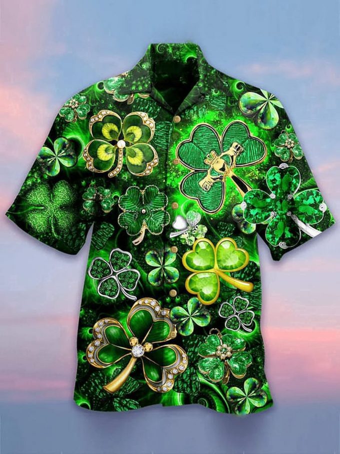 Irish Pride Lucky Shamrock St Patrick’s Day Hawaiian Shirt Summer Aloha Outfit for Men and Women