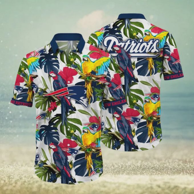 New England Patriots Trending NFL Hawaiian Shirt Gift for Men and Women
