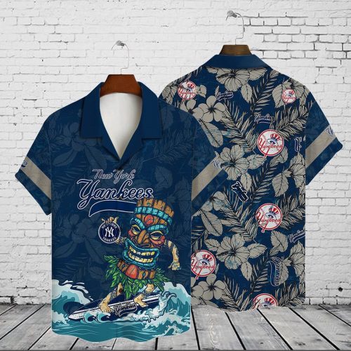 New York Yankees 2023 AOP 3D Button 3D Button Hawaiian Shirt Gift for Men Dad Father Gift for Men Dad Father V13