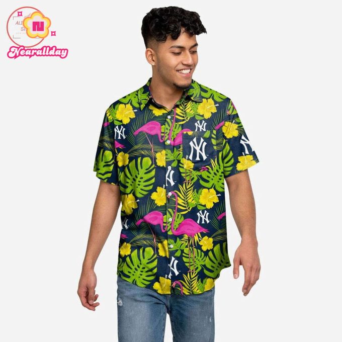 New York Yankees Highlights Hawaiian Shirt – Official MLB Merchandise