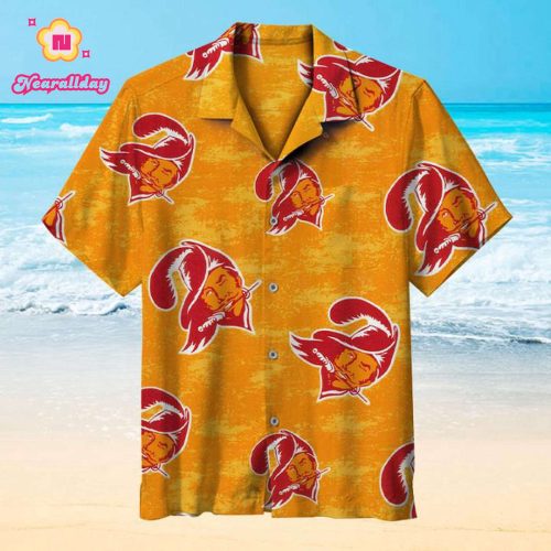 NFL Tampa Bay Buccaneers Hawaiian Shirt Regular Fit Short Sleeve